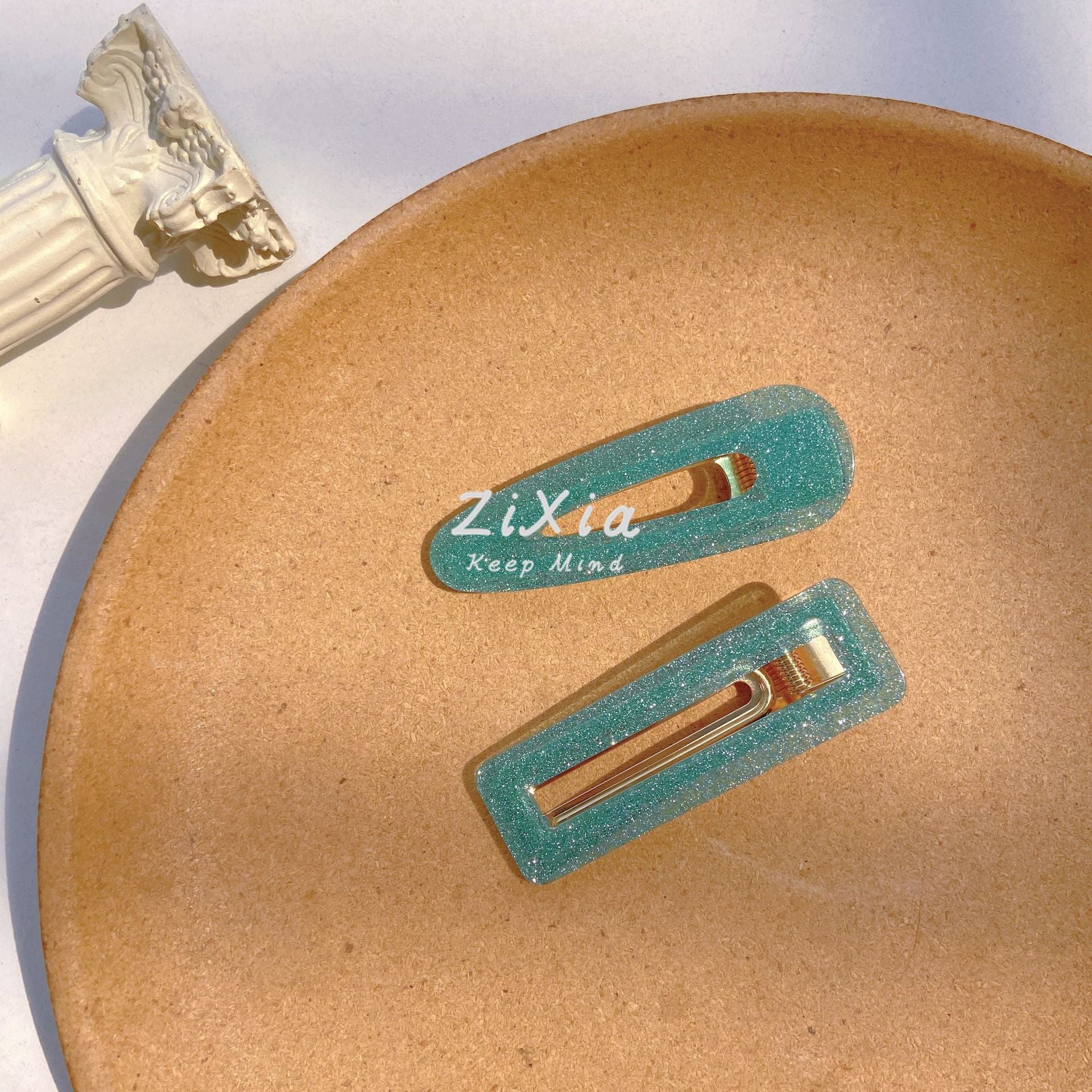 Wholesale acrylic hairpin onion pink starry sky girl side clip acetate geometric hollow duckbill clip